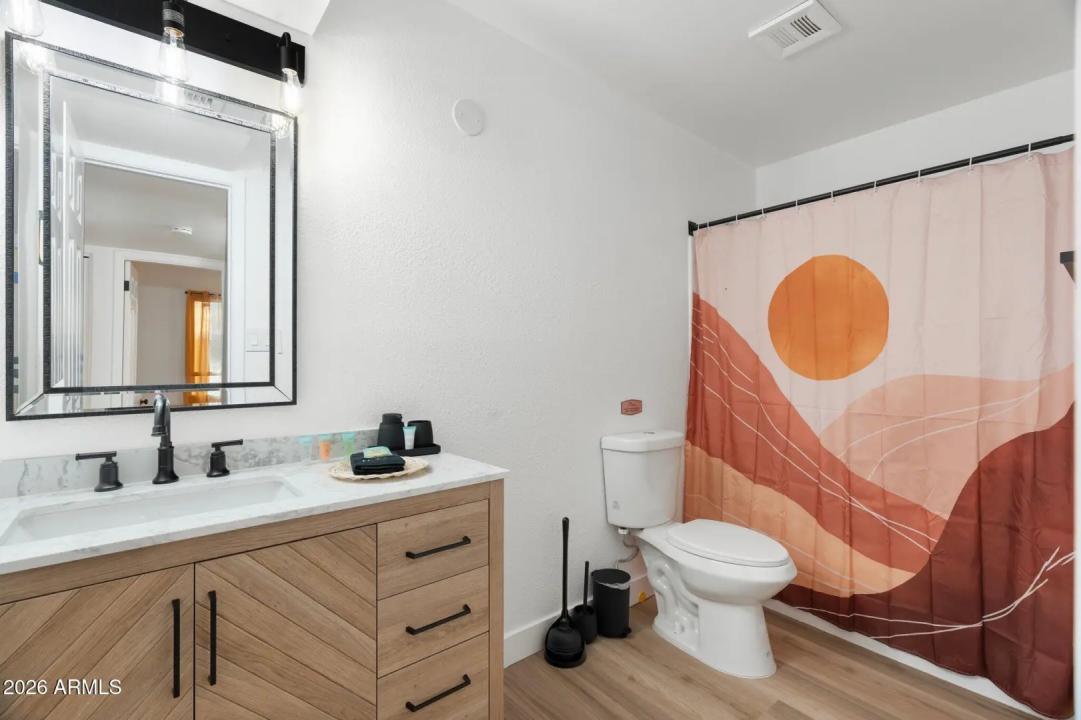 Real Estate Picture 56