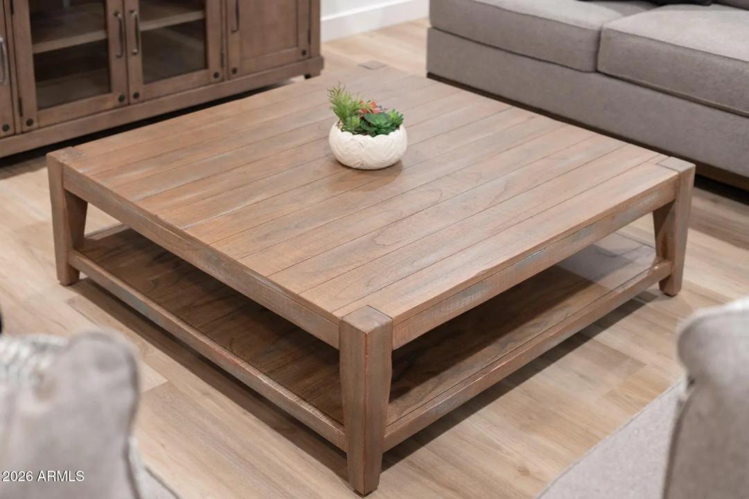 Real Estate Picture 6