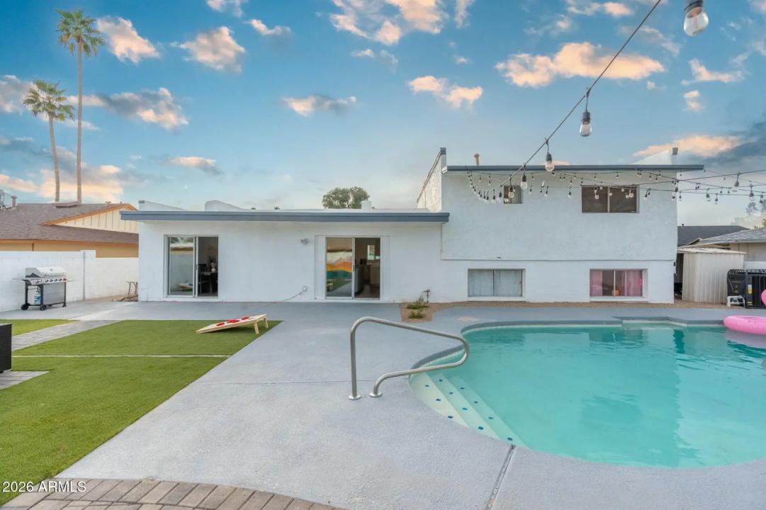 Real Estate Picture 70