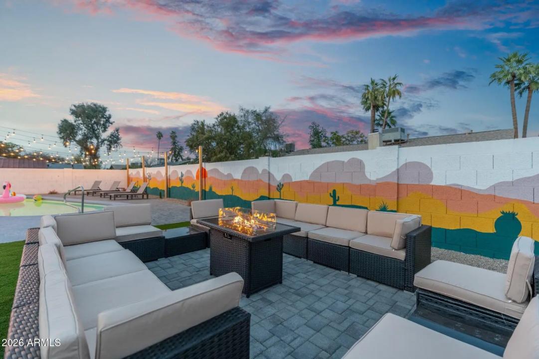 Real Estate Picture 85