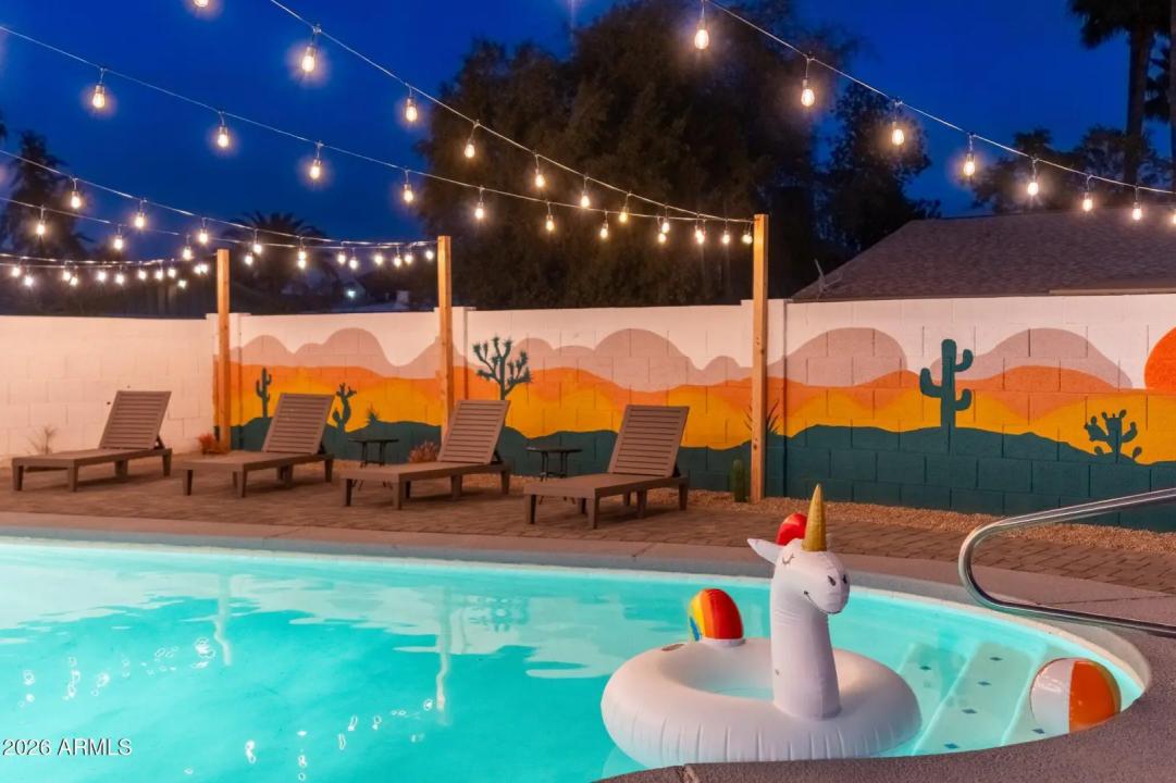 Real Estate Picture 92