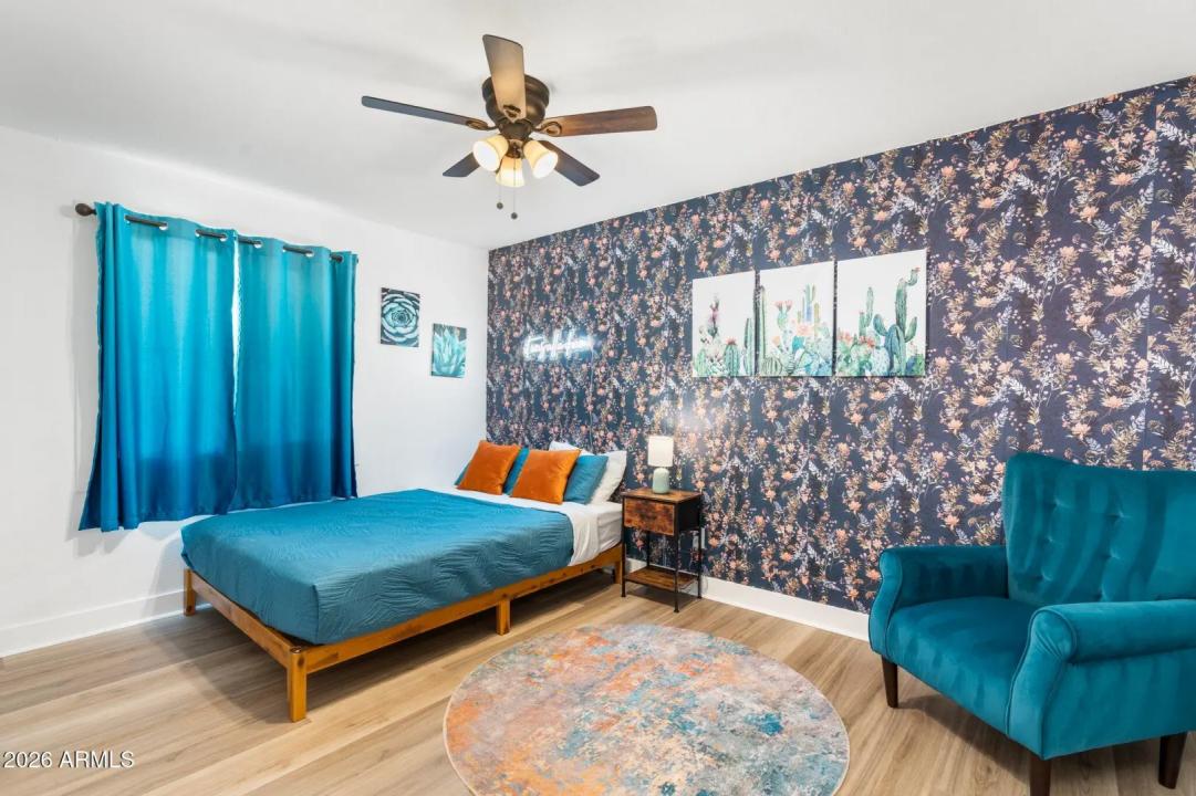 Real Estate Picture 52