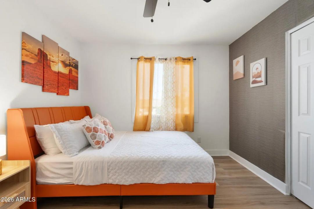 Real Estate Picture 48