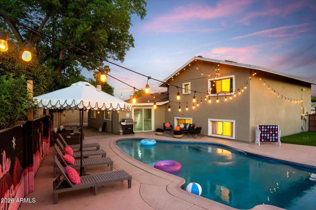 Real Estate Picture 2