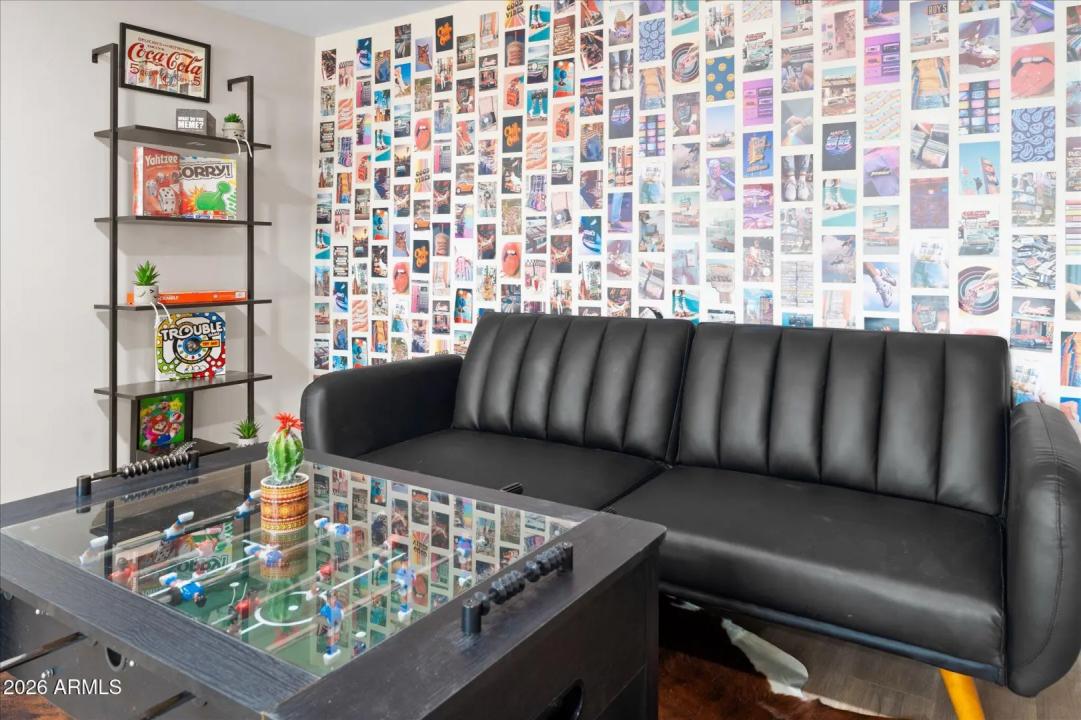 Real Estate Picture 40