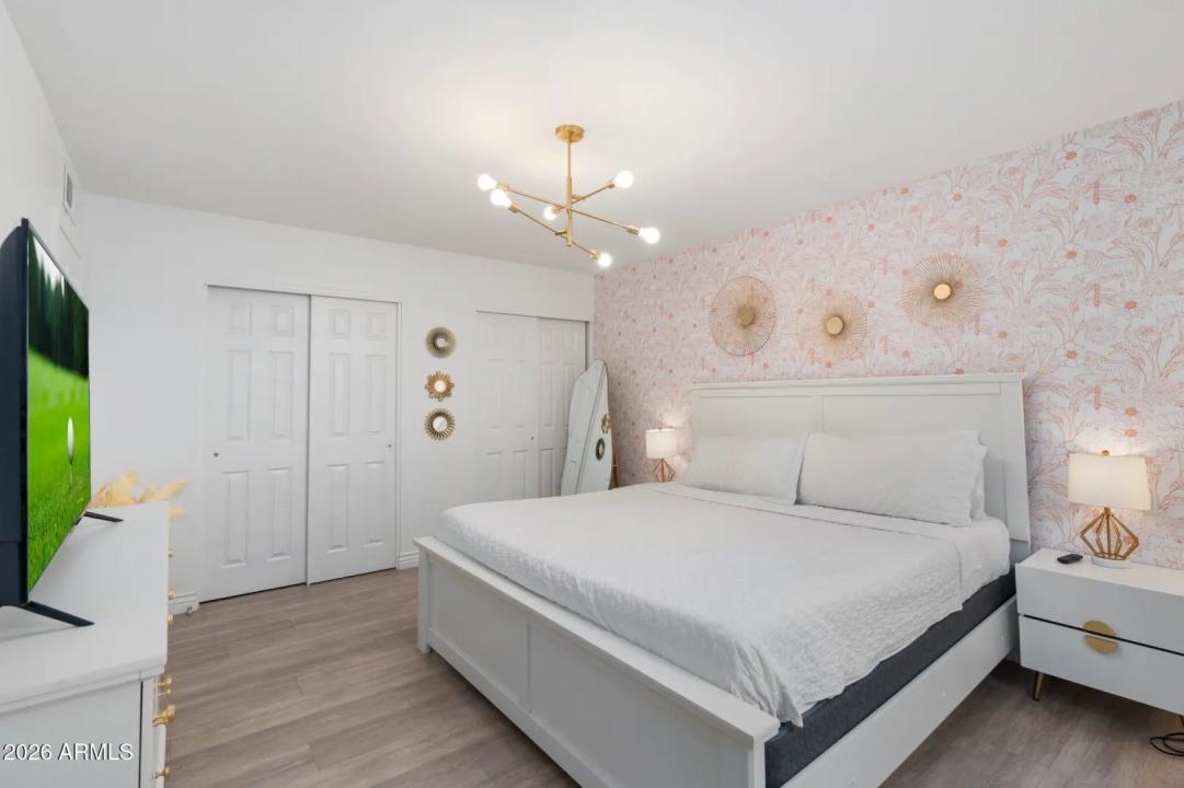 Real Estate Picture 45