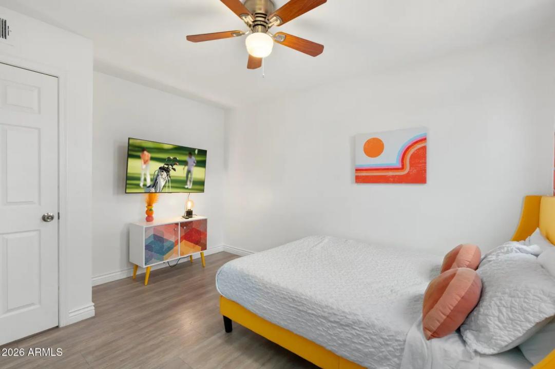 Real Estate Picture 53