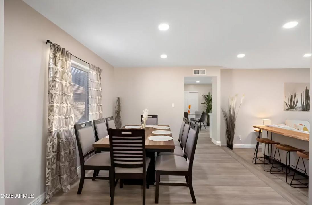 Real Estate Picture 27