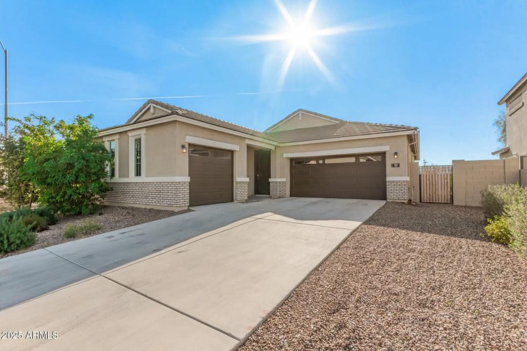 707 W HARTFORD Avenue Phoenix AZ 85023