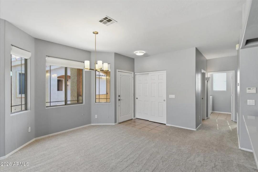 Real Estate Picture 5