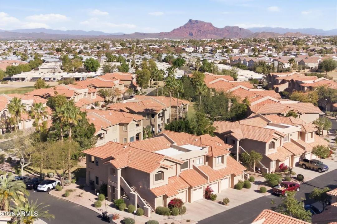 Real Estate Picture 23