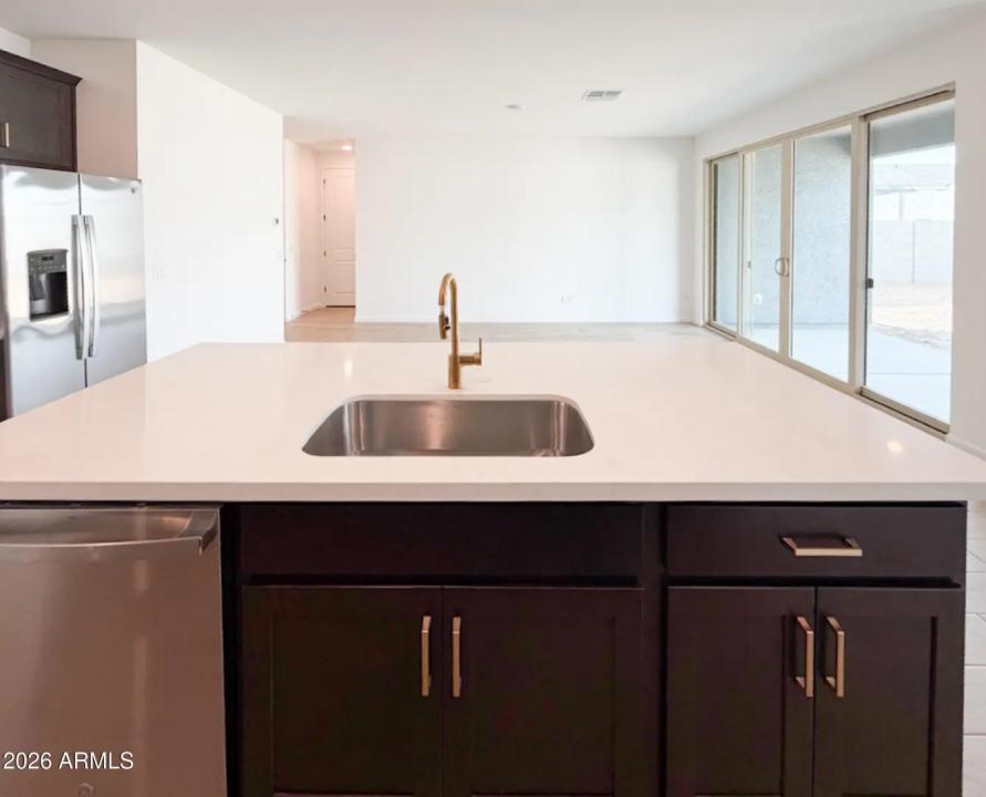 Real Estate Picture 6