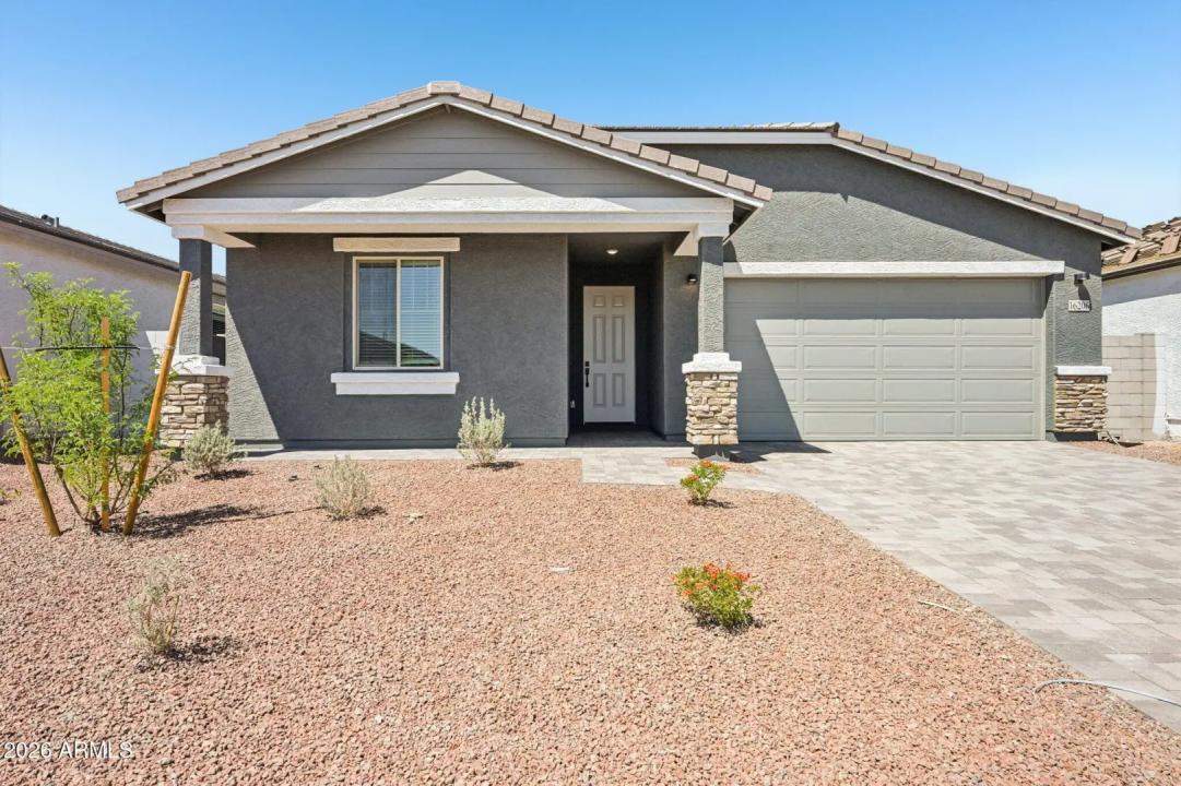 Real Estate Picture 2