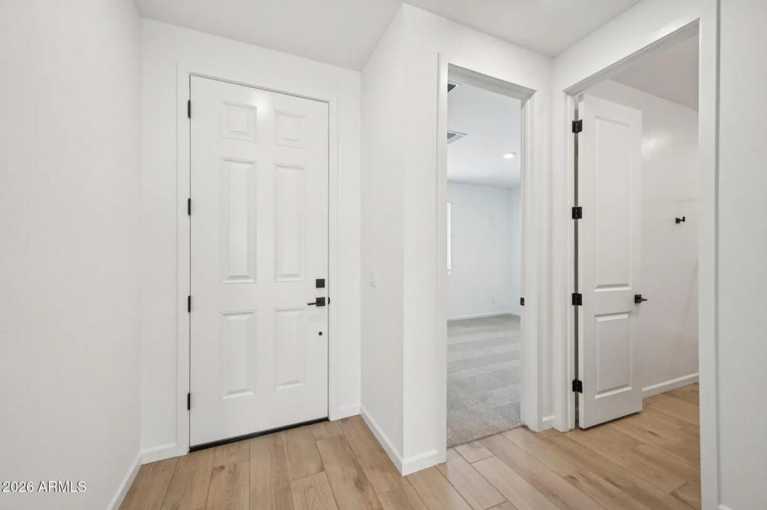 Real Estate Picture 20
