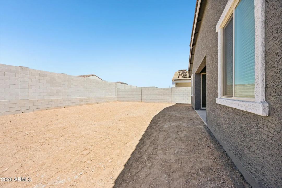 Real Estate Picture 27
