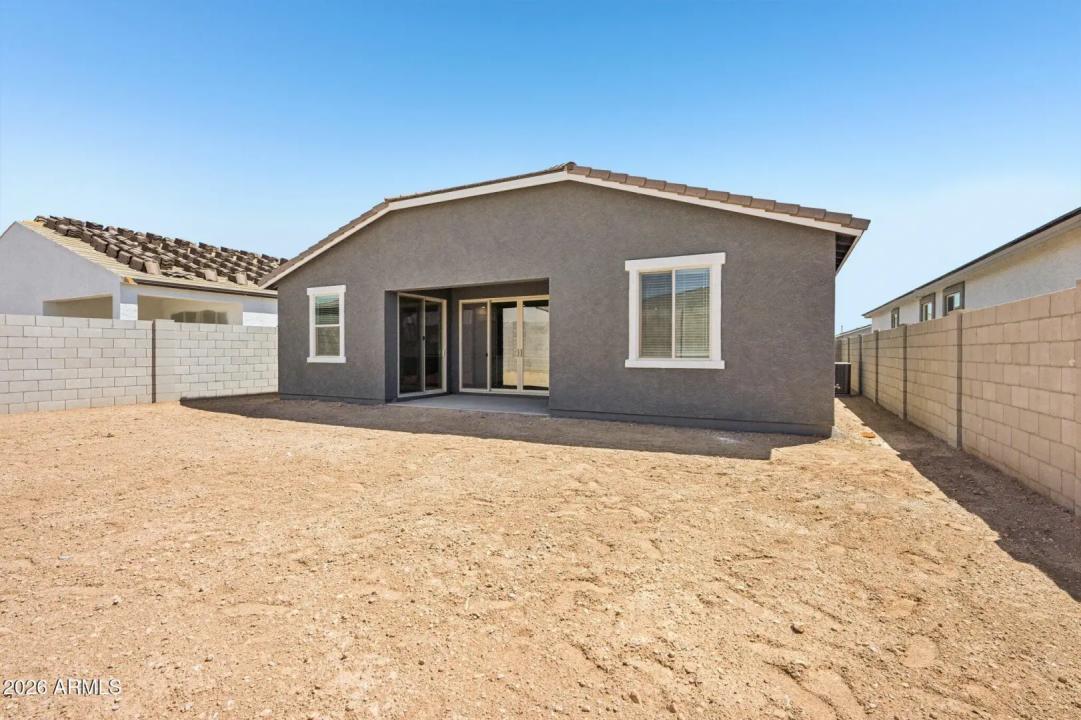 Real Estate Picture 28