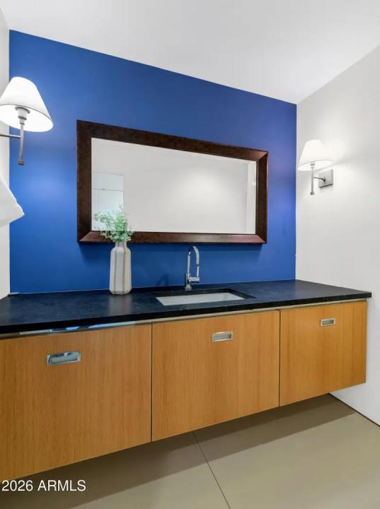 Real Estate Picture 27