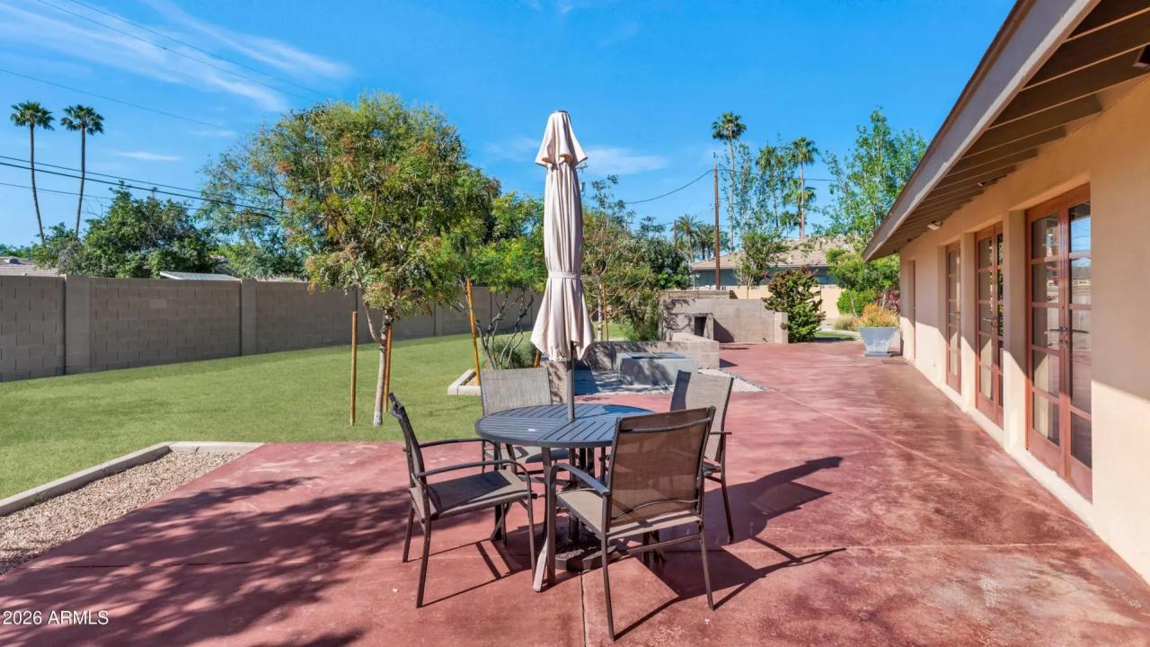 Real Estate Picture 37