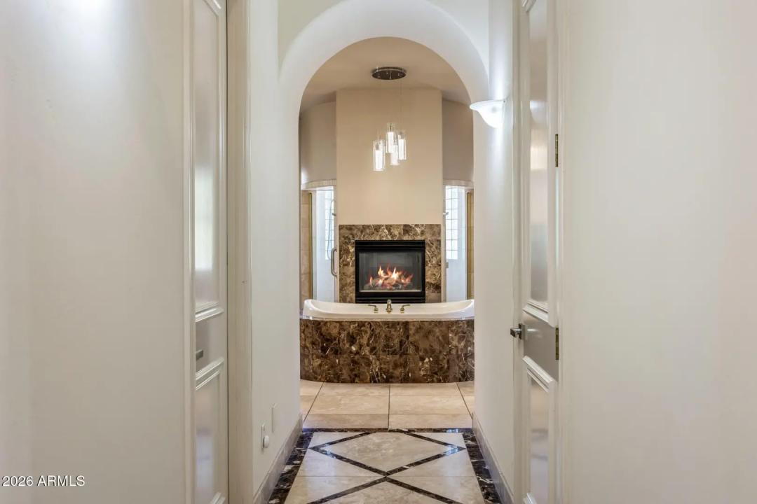 Real Estate Picture 22