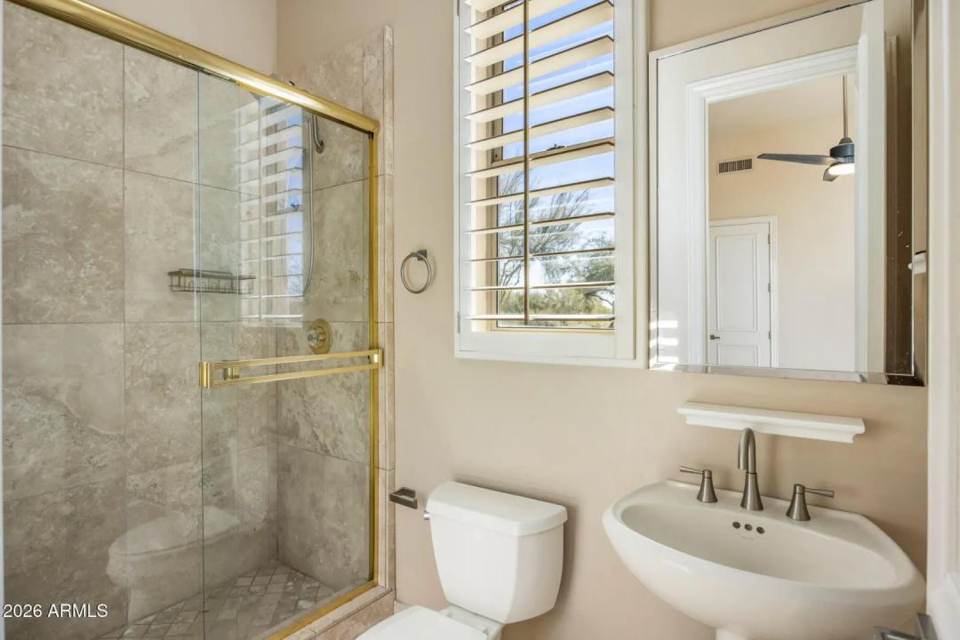 Real Estate Picture 27