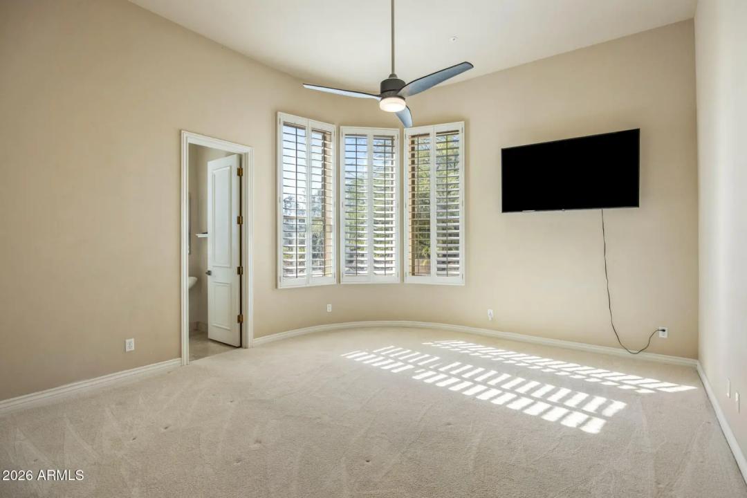 Real Estate Picture 26