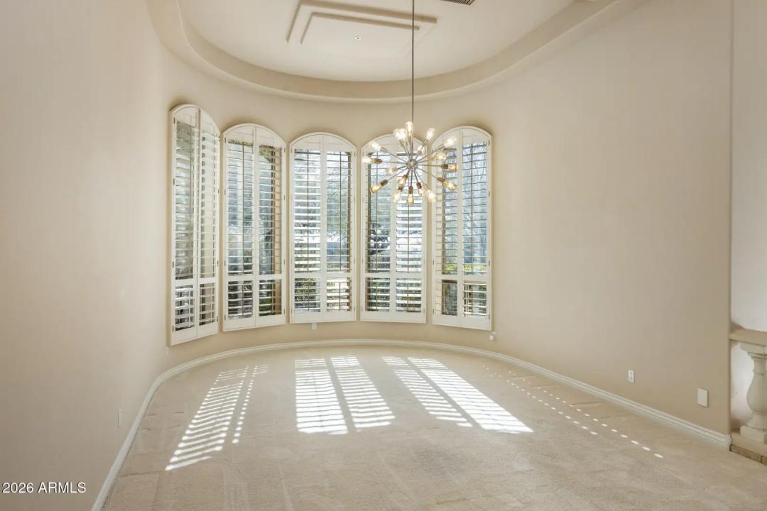 Real Estate Picture 14