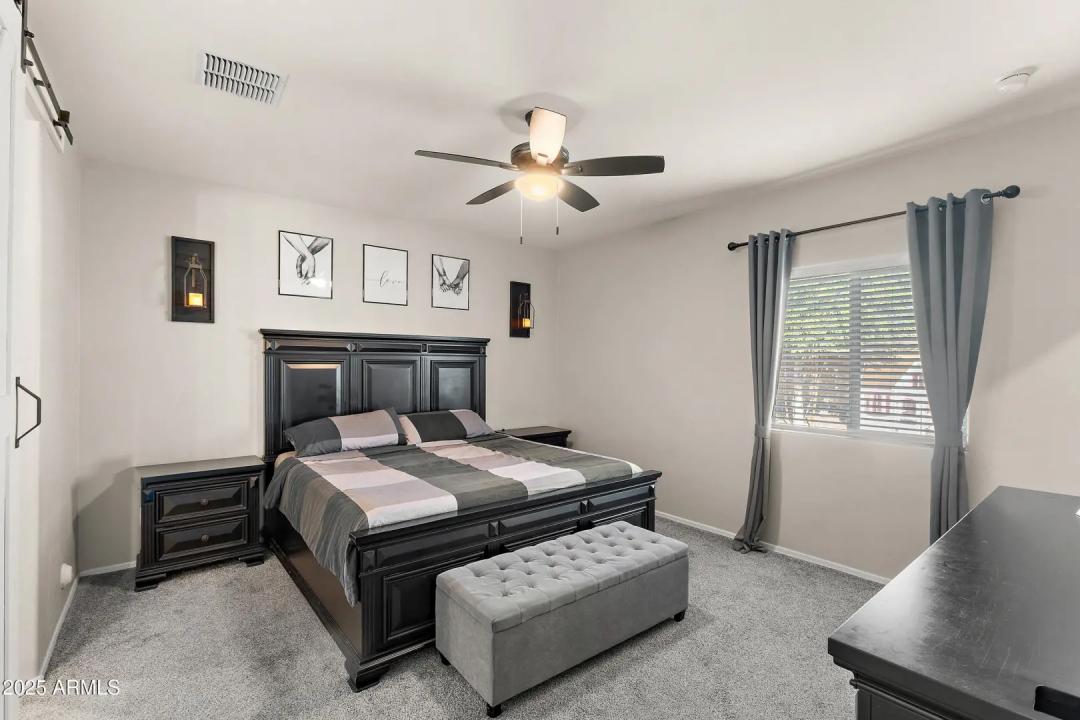 Real Estate Picture 13