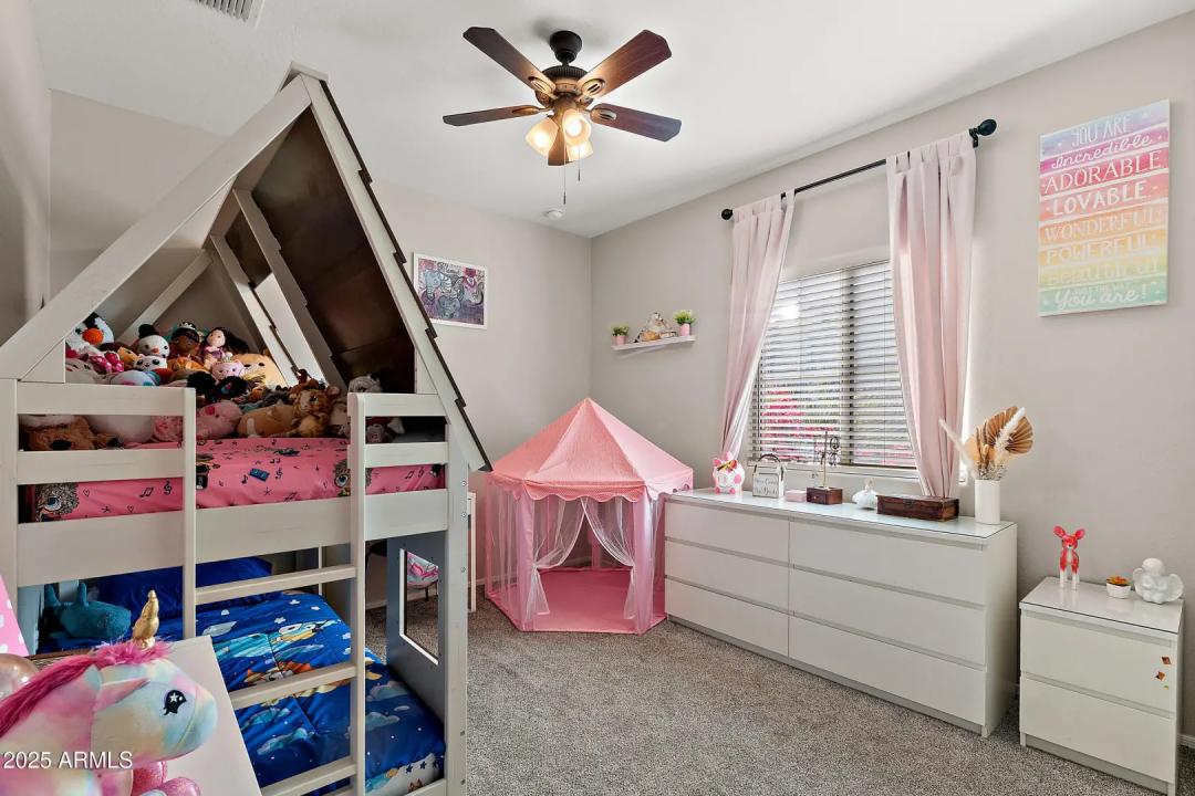 Real Estate Picture 20