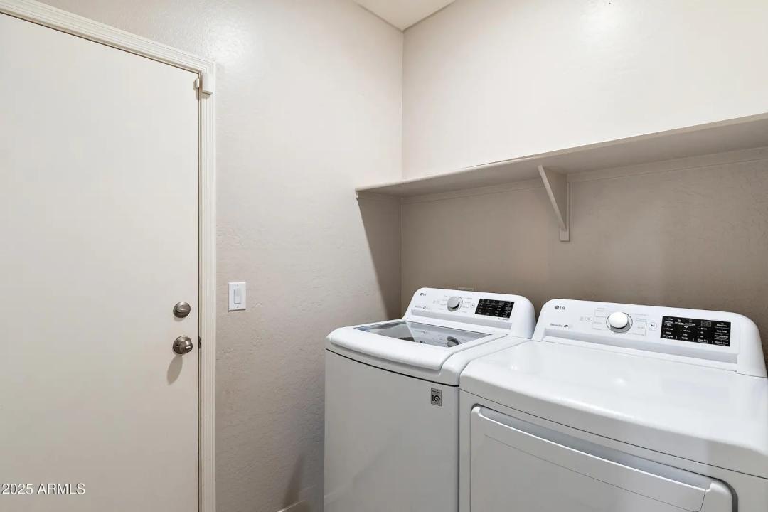 Real Estate Picture 23