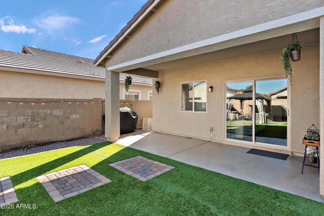 Real Estate Picture 26