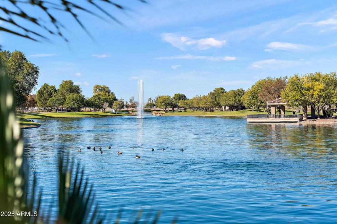 Real Estate Picture 32