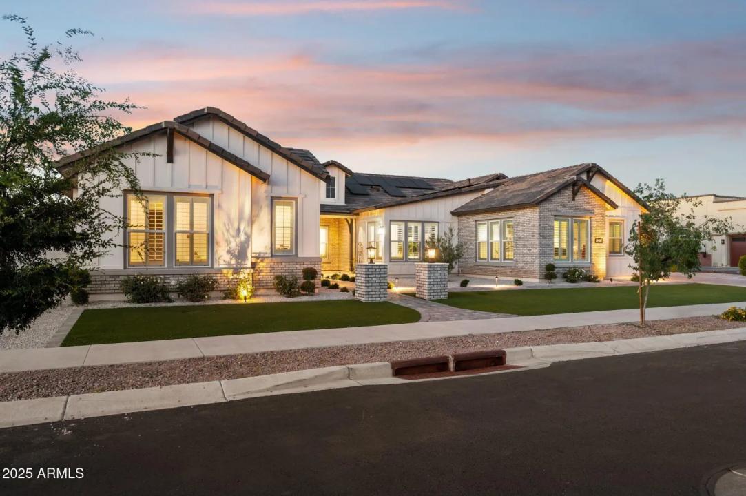 Real Estate Picture 2