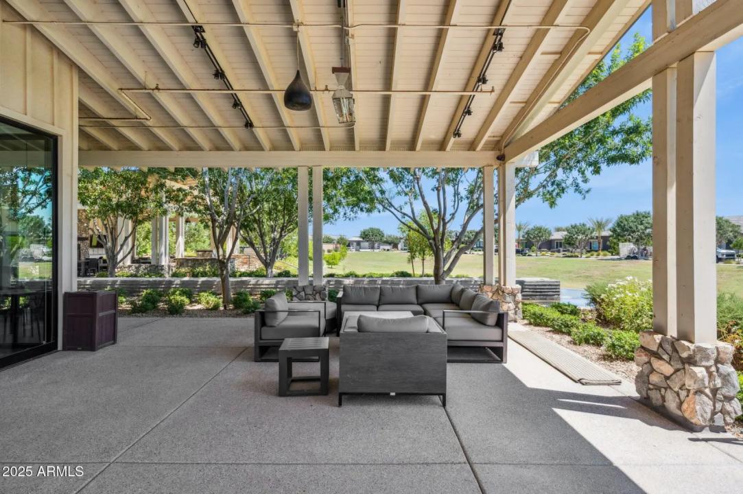 Real Estate Picture 47