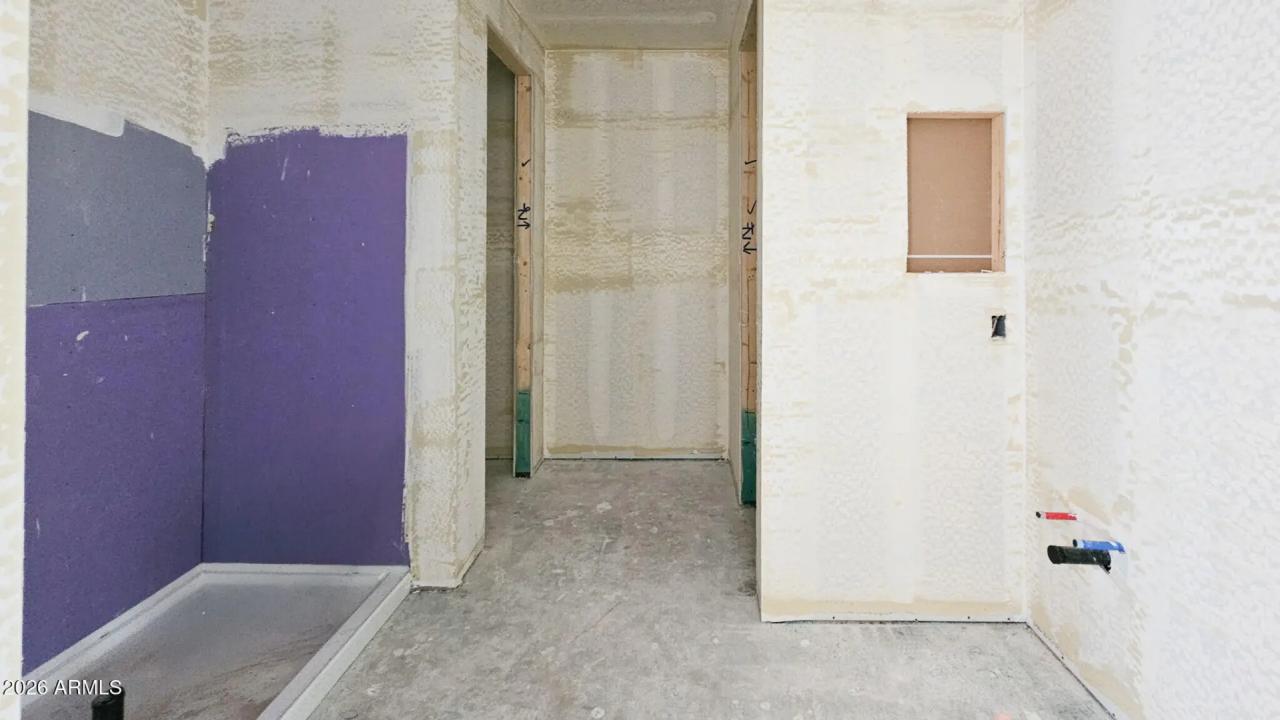 Real Estate Picture 6