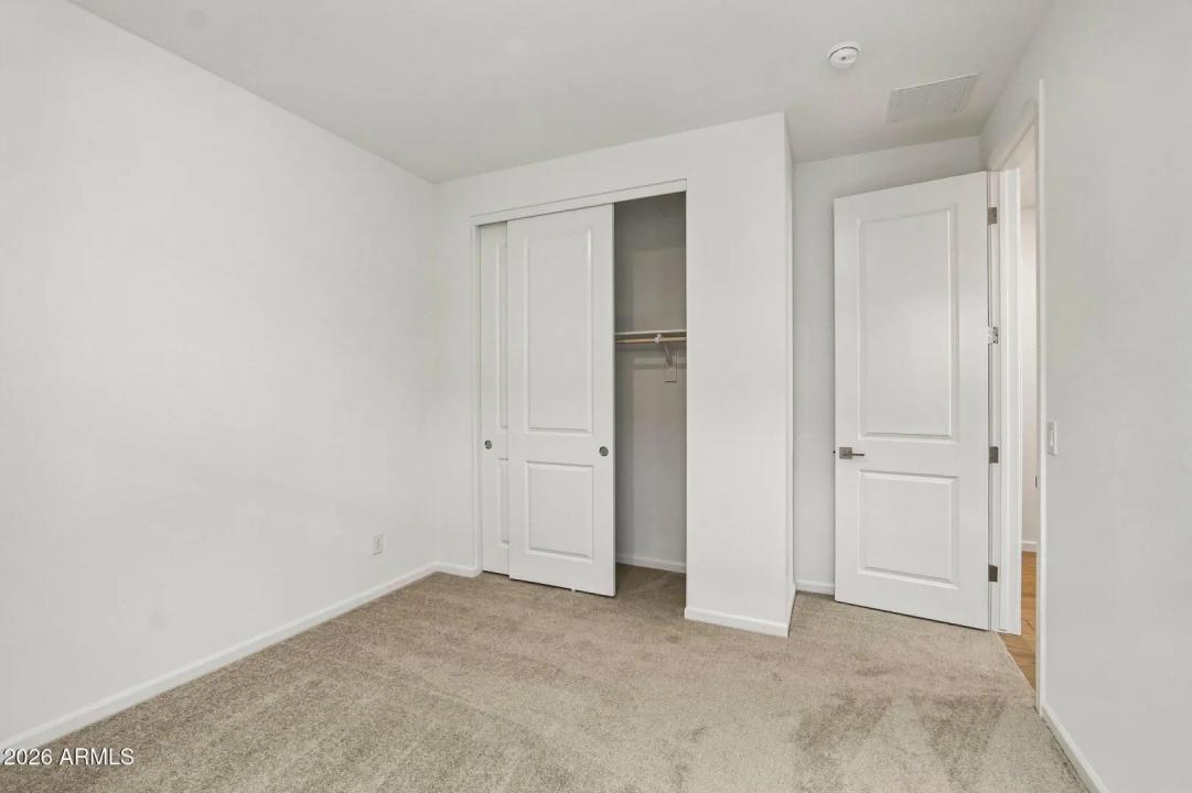 Real Estate Picture 15