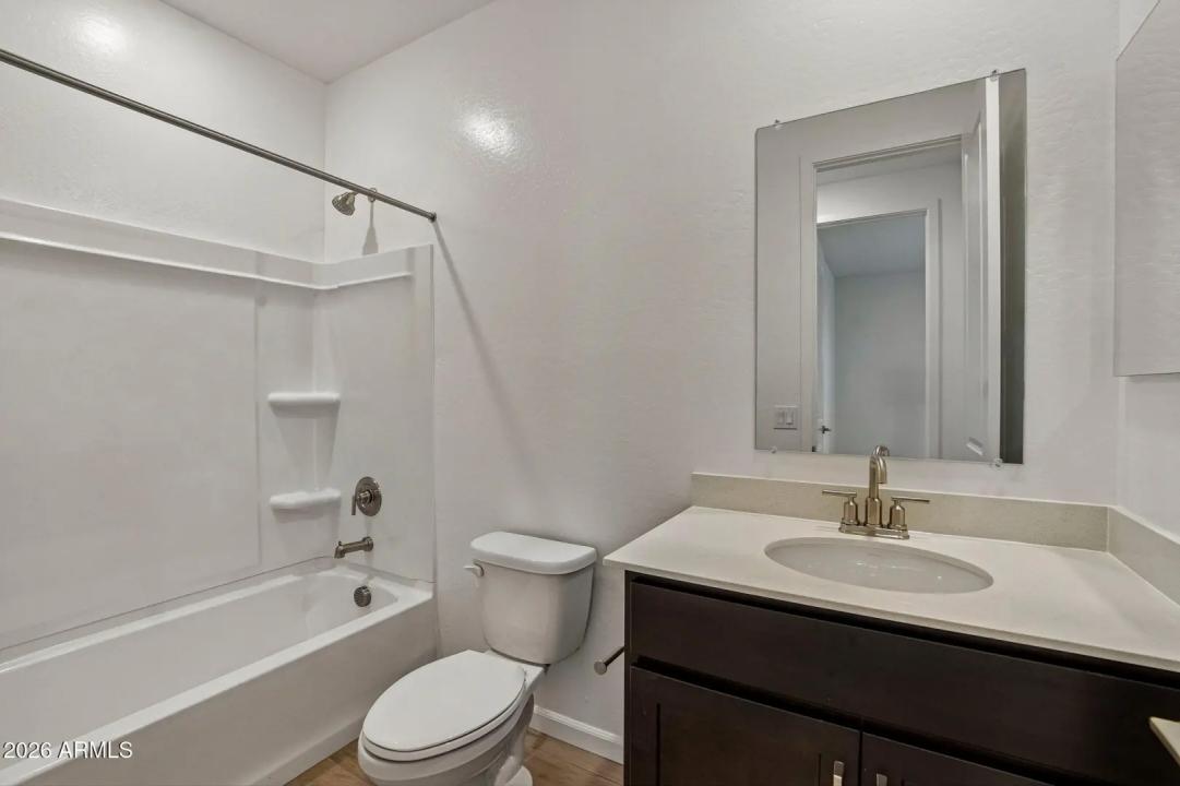 Real Estate Picture 20