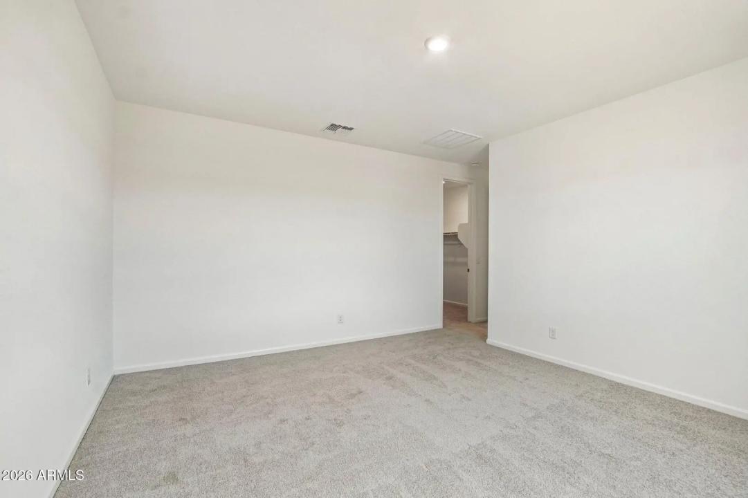 Real Estate Picture 26