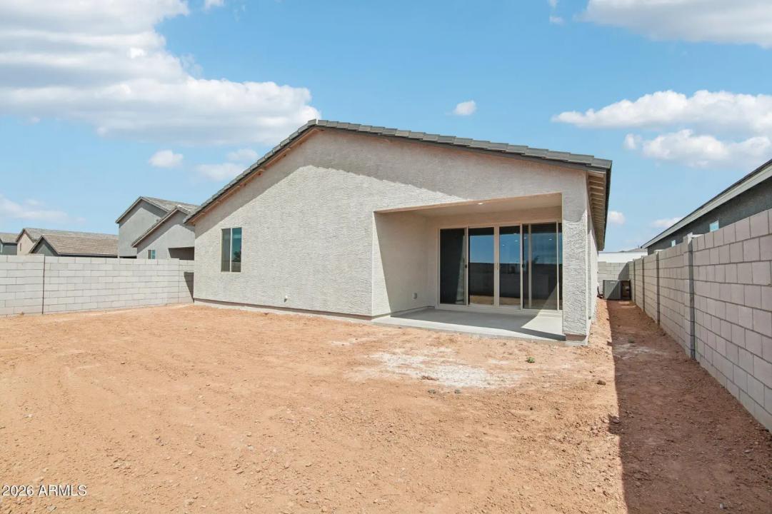Real Estate Picture 32