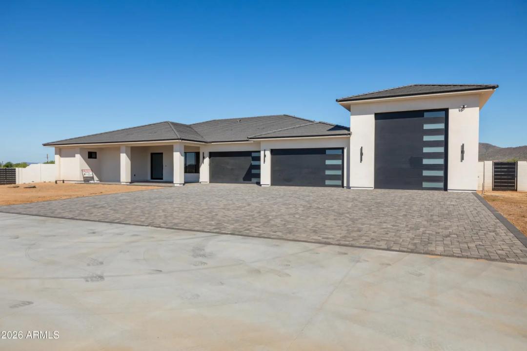 Real Estate Picture 1