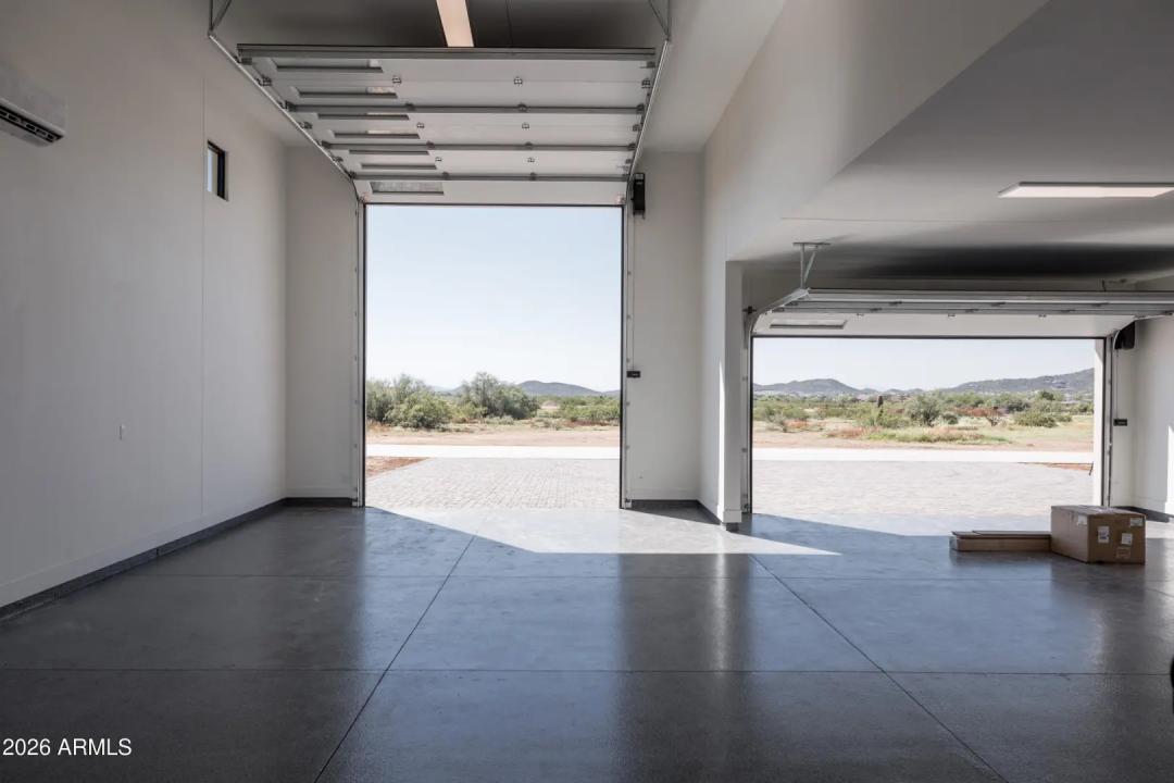 Real Estate Picture 38