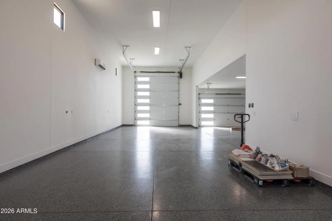 Real Estate Picture 39