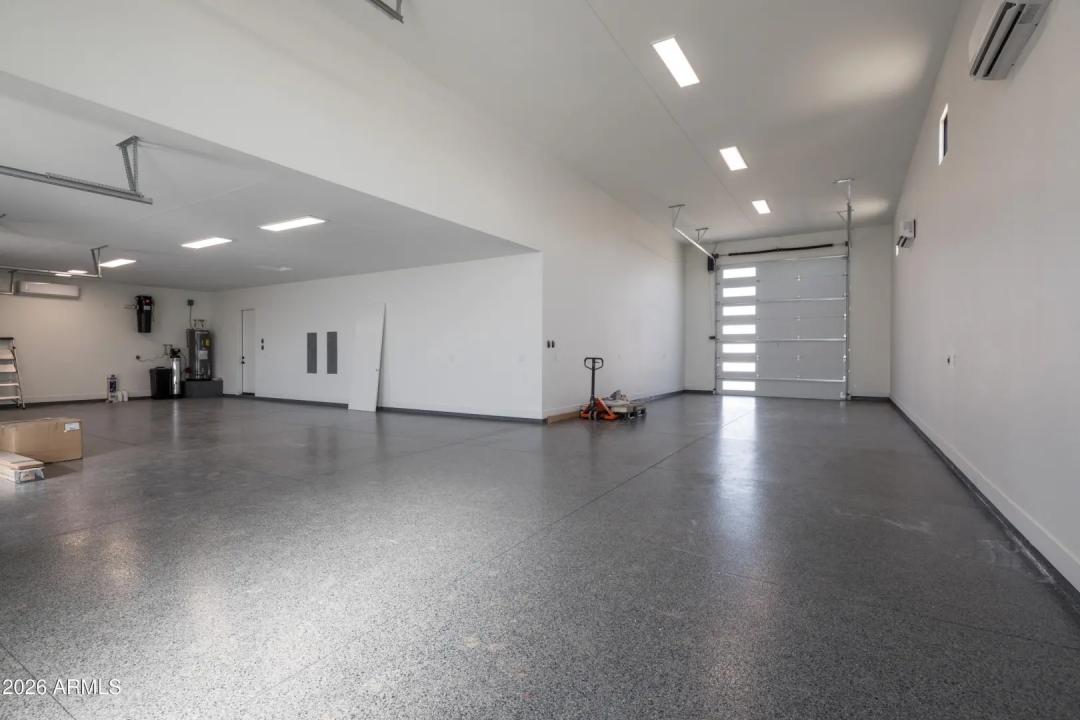 Real Estate Picture 40