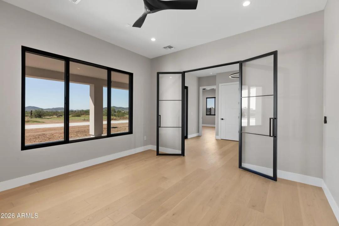 Real Estate Picture 26