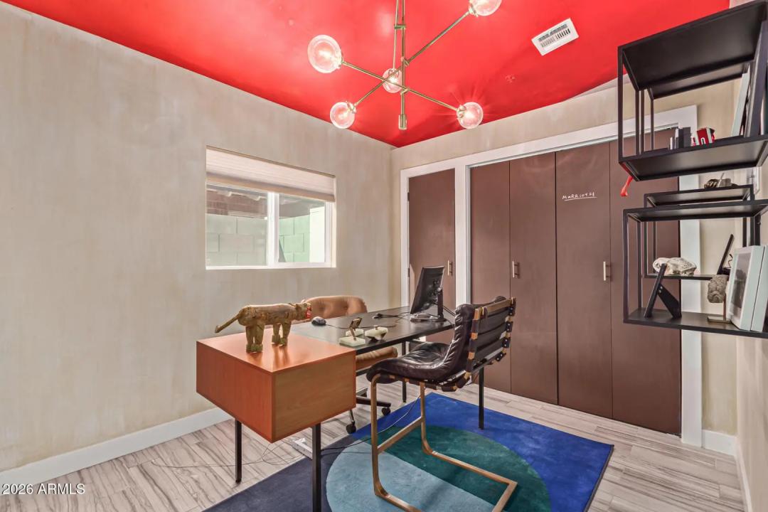 Real Estate Picture 29