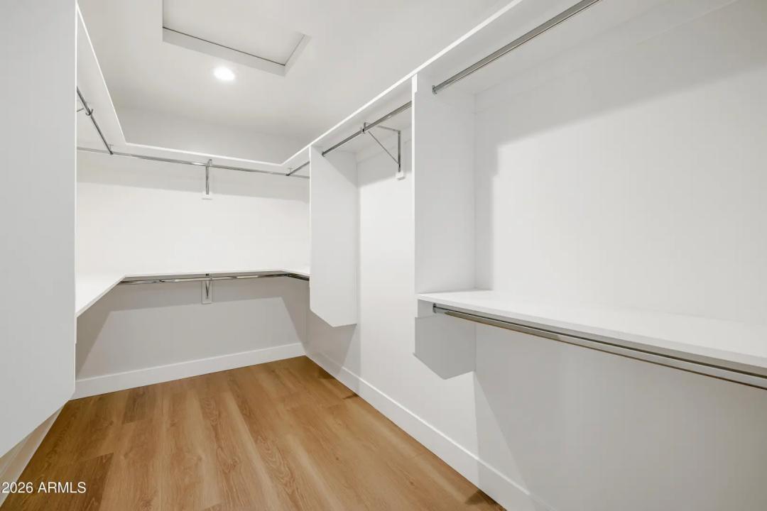 Real Estate Picture 39