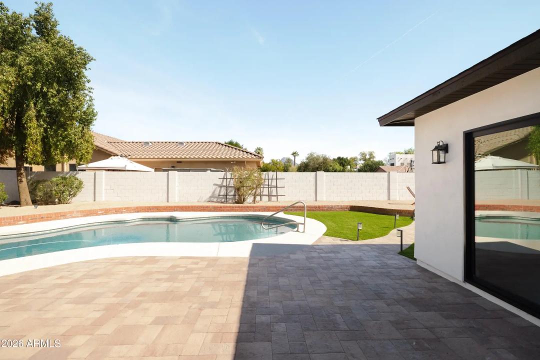 Real Estate Picture 51