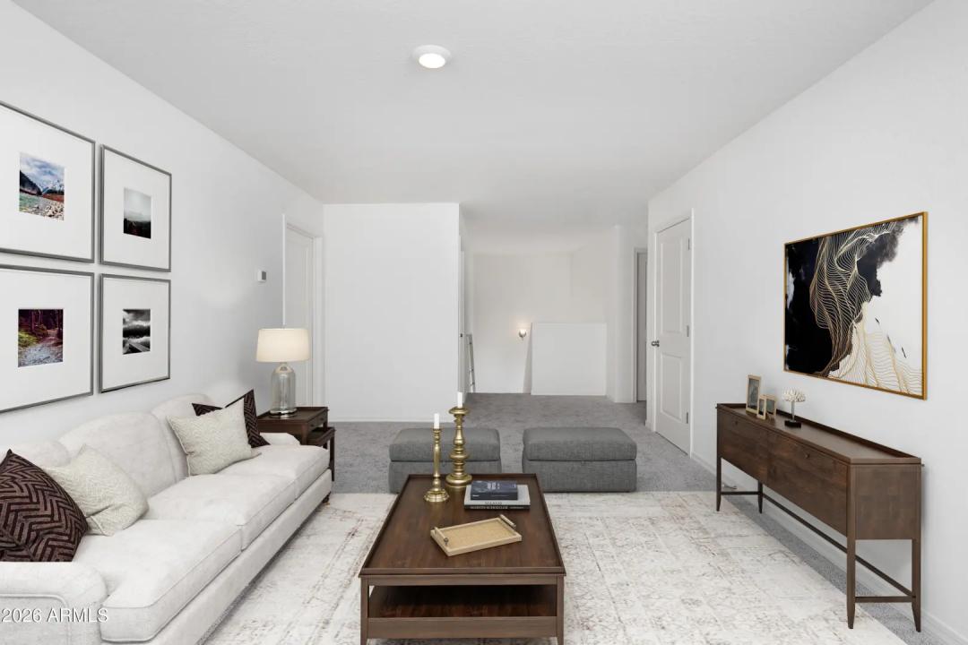 Real Estate Picture 9