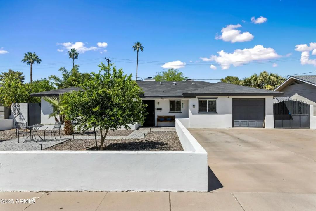 Real Estate Picture 2