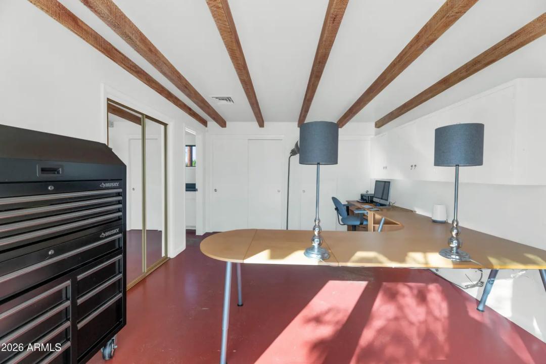 Real Estate Picture 28