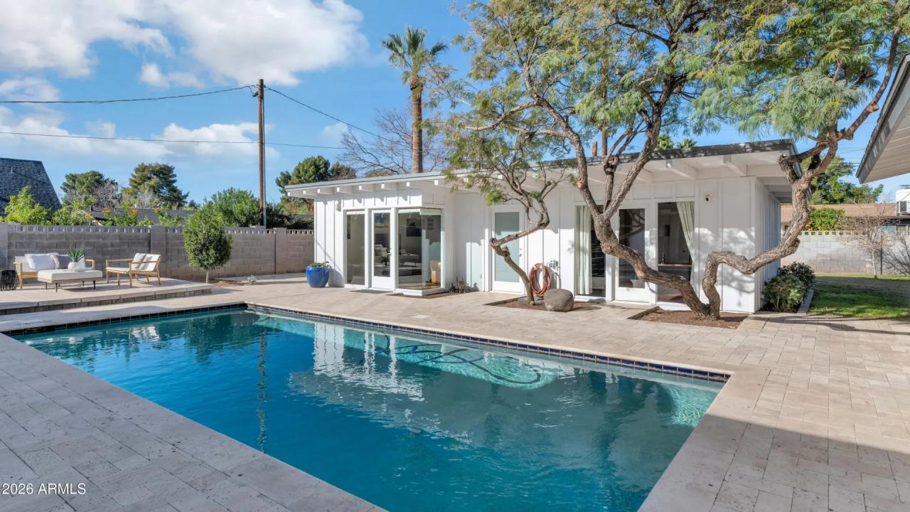 Real Estate Picture 34